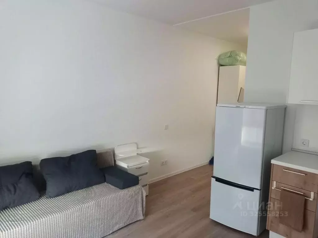 Студия Тюменская область, Тюмень ул. Юрия Рогачева, 11к2 (21.5 м) - Фото 2