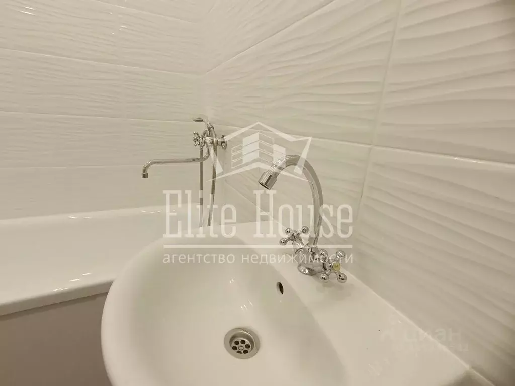 1-к кв. Калужская область, Калуга Турынино мкр, ул. Советская, 81 ... - Фото 2