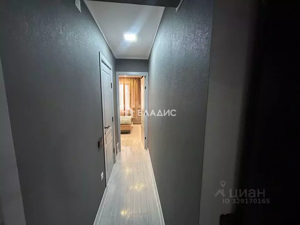 3-к кв. Бурятия, Улан-Удэ ул. Антонова, 2 (65.0 м) - Фото 2