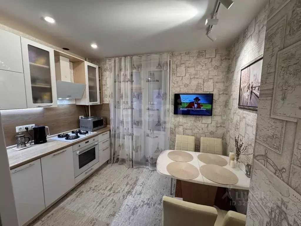 2-к кв. Ямало-Ненецкий АО, Новый Уренгой Восточный мкр, 6/4А (59.0 м) - Фото 2