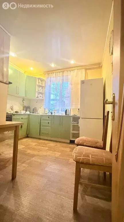 3-комнатная квартира: Курск, улица Димитрова, 2/37 (54 м) - Фото 2