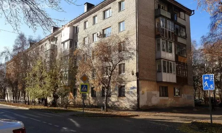 2-комнатная квартира: Тюмень, улица Грибоедова, 8 (49.6 м) - Фото 1