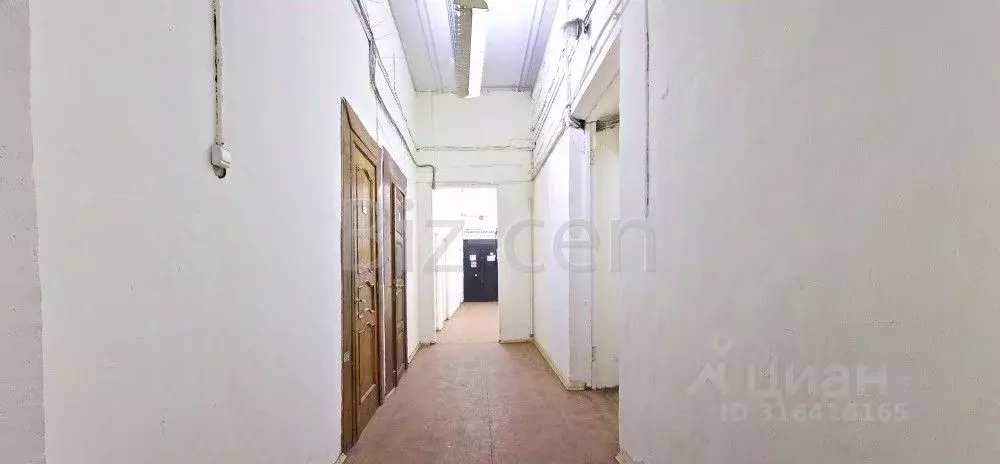 Офис в Санкт-Петербург Дегтярная ул., 5-7 (831 м) - Фото 0