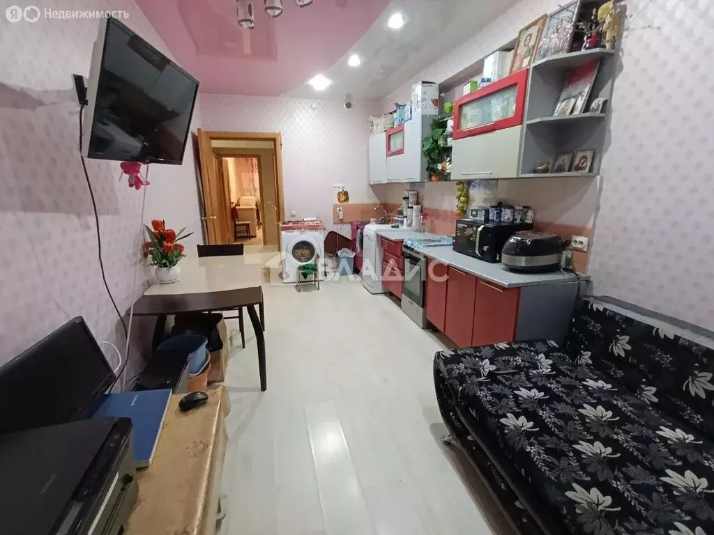 3-комнатная квартира: Улан-Удэ, микрорайон 140А, 17 (61.8 м) - Фото 2