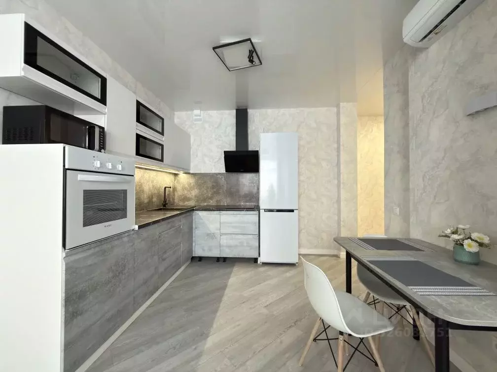 1-к кв. Свердловская область, Екатеринбург ул. Бакинских Комиссаров, ... - Фото 1