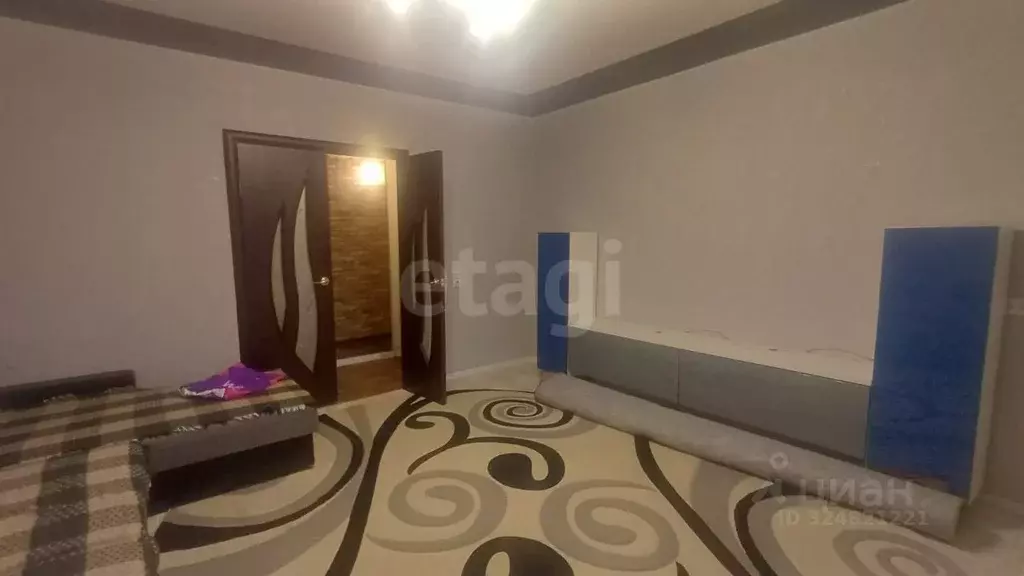 2-к кв. Челябинская область, Чебаркуль Октябрьская ул., 7В (52.2 м) - Фото 2