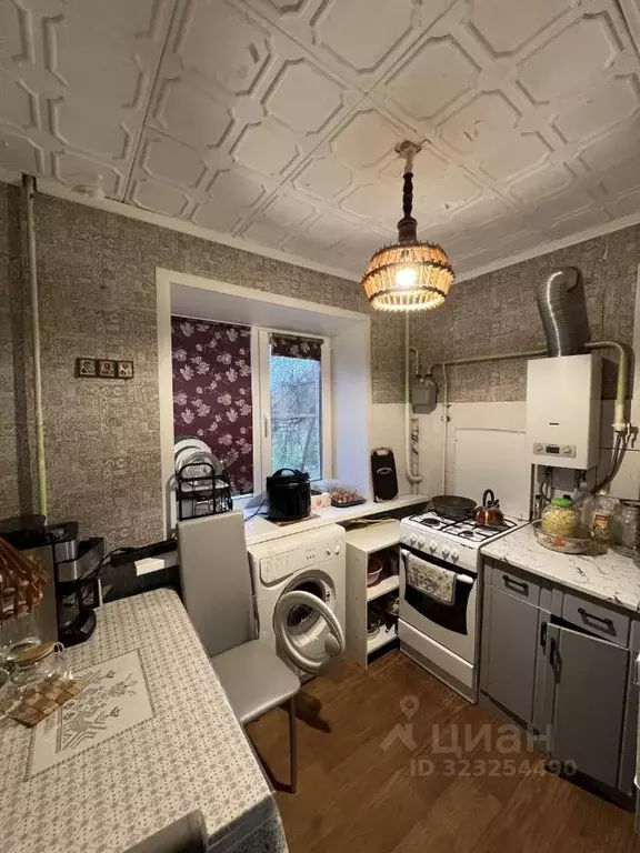 3-к кв. Псковская область, Великие Луки ул. Некрасова, 19 (74.7 м) - Фото 1