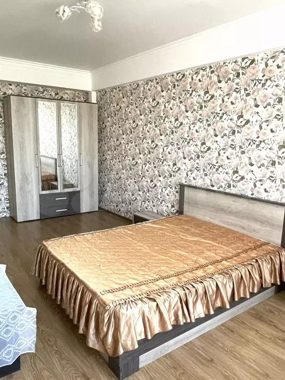 2-к. квартира, 65 м, 5/5 эт. - Фото 1