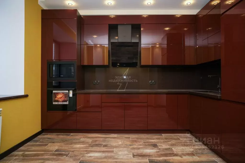 3-к кв. Татарстан, Казань ул. Баки Урманче, 6 (97.5 м) - Фото 2