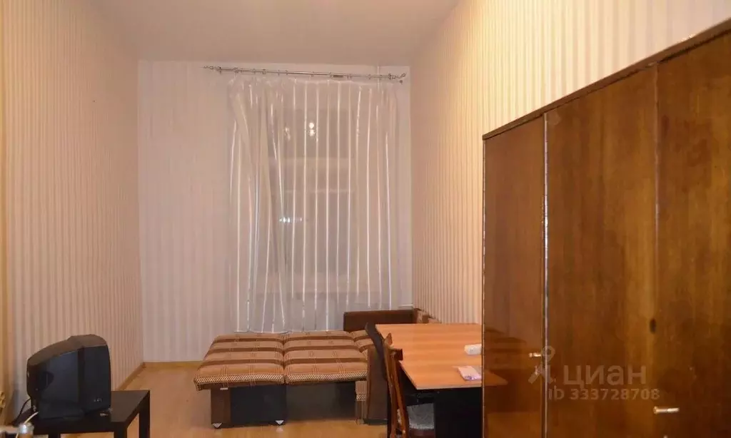 Комната Санкт-Петербург 6-я Васильевского острова линия, 43 (14.0 м) - Фото 2