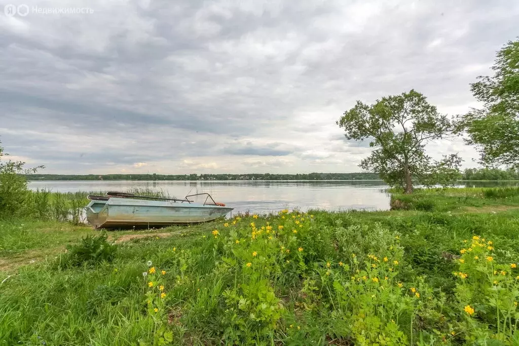 Дом в Тверская область, Конаковский муниципальный округ, деревня ... - Фото 1