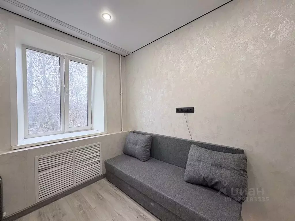 1-к кв. Татарстан, Казань Военный городок-2 тер., 84 (13.7 м) - Фото 1