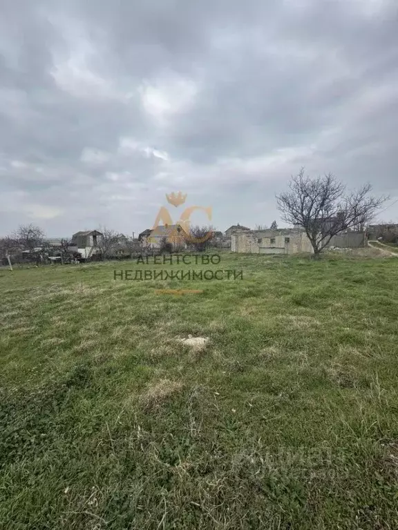 Участок в Крым, Феодосия ул. Вити Коробкова (12.0 сот.) - Фото 1