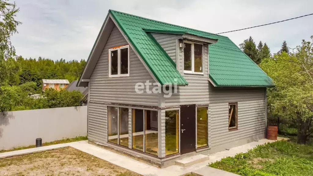 Дом в Ленинградская область, Ломоносовский район, Лебяженское ... - Фото 1