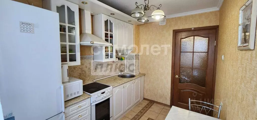 3-к кв. Курская область, Курчатов Коммунистический просп., 9 (62.1 м) - Фото 1