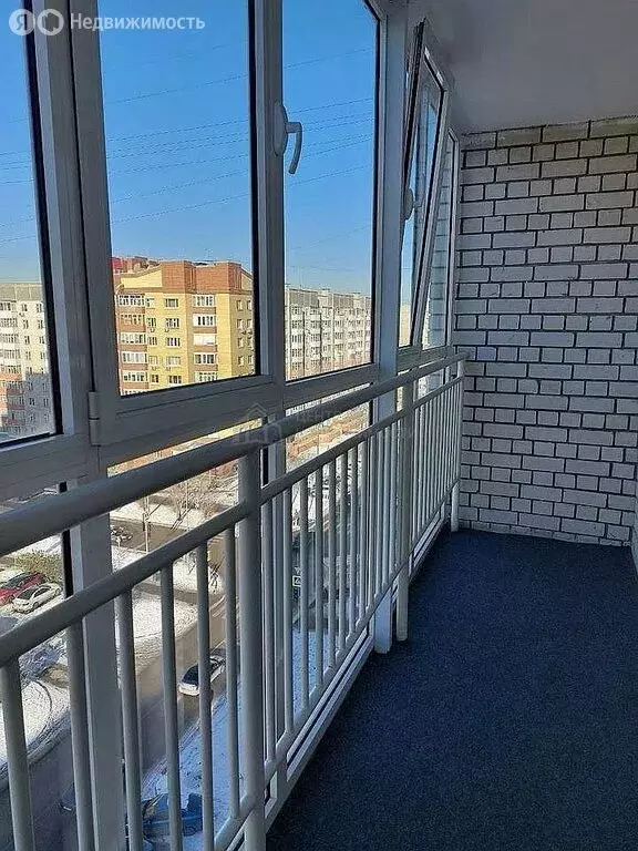 1-комнатная квартира: Тюмень, улица Василия Гольцова, 8 (48.7 м) - Фото 0