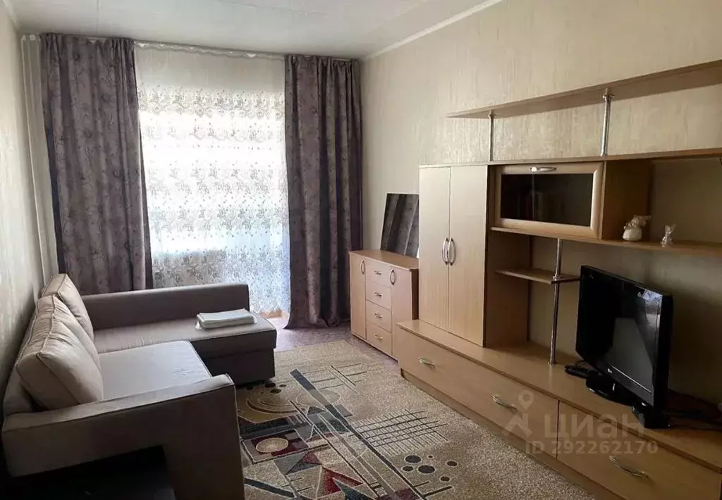 1-к кв. Омская область, Омск ул. Туполева, 8/2 (42.0 м) - Фото 0