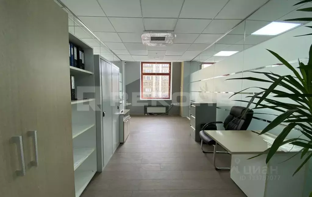 Офис в Санкт-Петербург Петроградская наб., 20 (388 м) - Фото 2