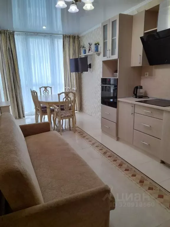 2-к кв. Краснодарский край, Новороссийск Пионерская ул., 43 (70.0 м) - Фото 1