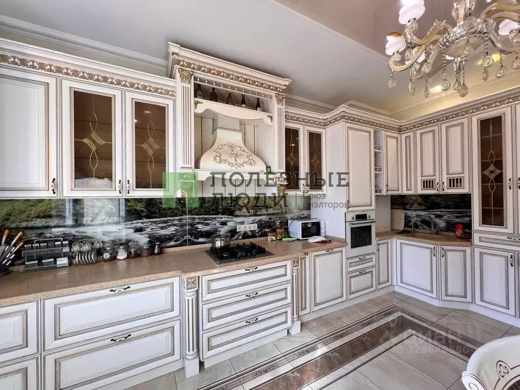 Коттедж в Краснодарский край, Анапа Советская ул., 51 (201 м) - Фото 2