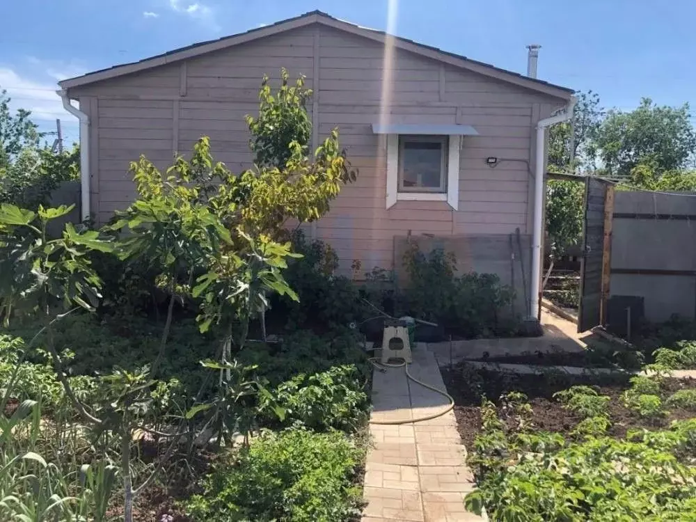 Дом в Крым, Сакский район, Новофедоровка пгт ул. Тимура Апакидзе (34 ... - Фото 1