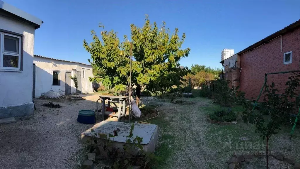 Дом в Краснодарский край, Ейский район, Ясенское с/пос, пос. Ясенская ... - Фото 2