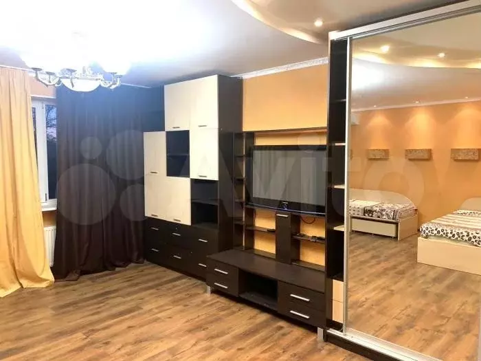4-к. квартира, 100 м, 4/4 эт. - Фото 0
