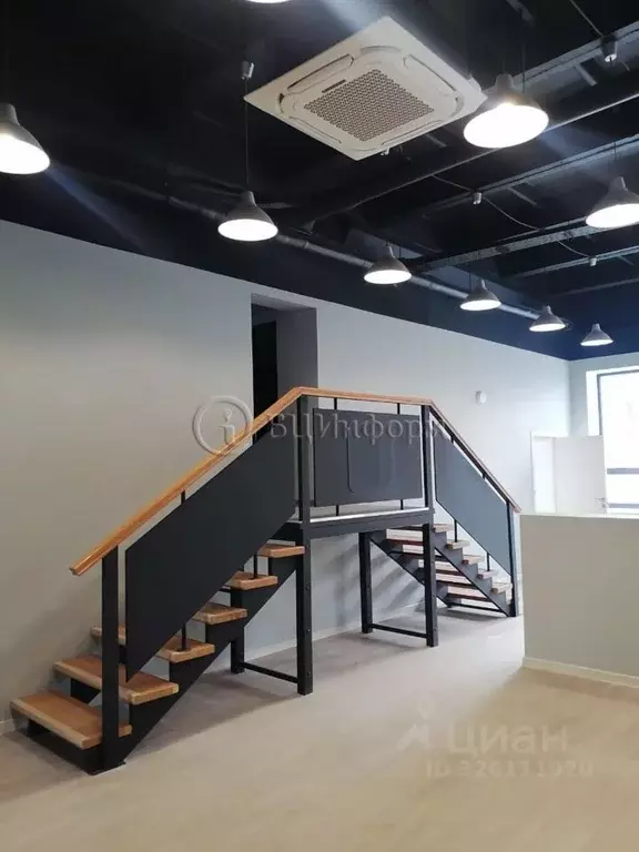 Офис в Санкт-Петербург ул. Моисеенко, 22литЗ (460 м) - Фото 1