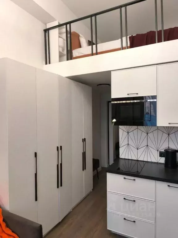 Студия Краснодарский край, Краснодар ул. Димитрова, 202 (32.4 м) - Фото 2