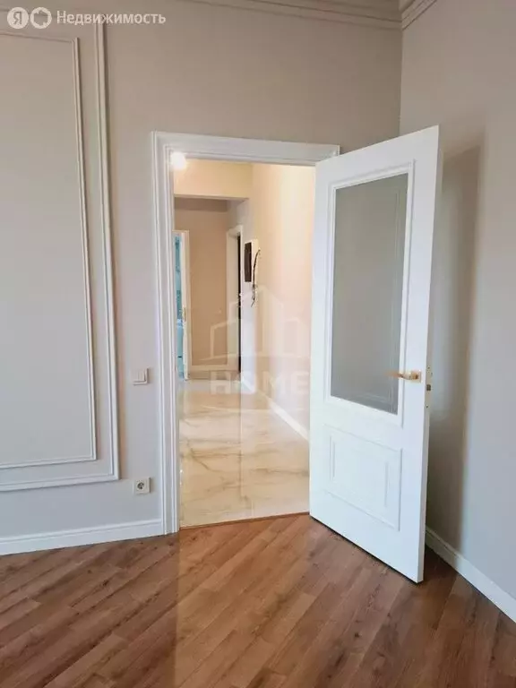 2-комнатная квартира: Махачкала, улица Батырая, 136М (80 м) - Фото 0