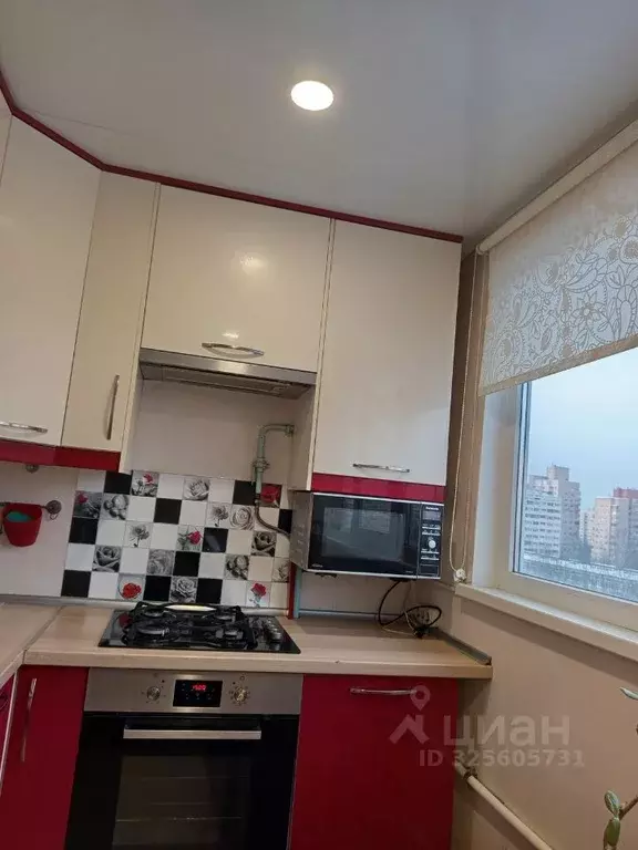 2-к кв. Санкт-Петербург Аэродромная ул., 9 (59.6 м) - Фото 1