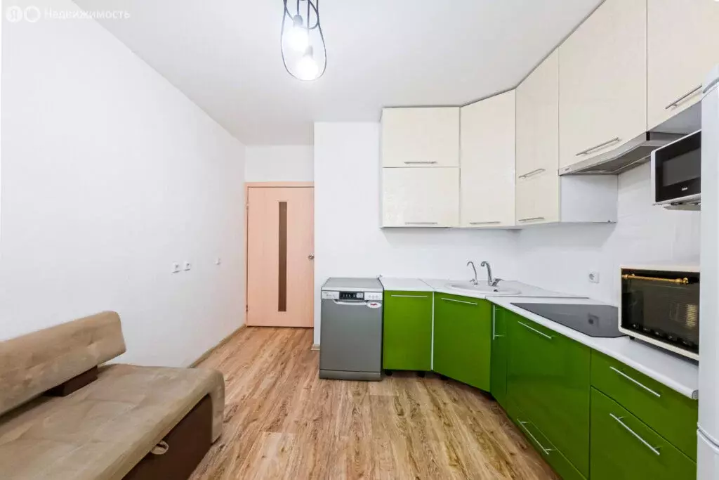 2-комнатная квартира: Екатеринбург, жилой район Вторчермет, ... - Фото 1