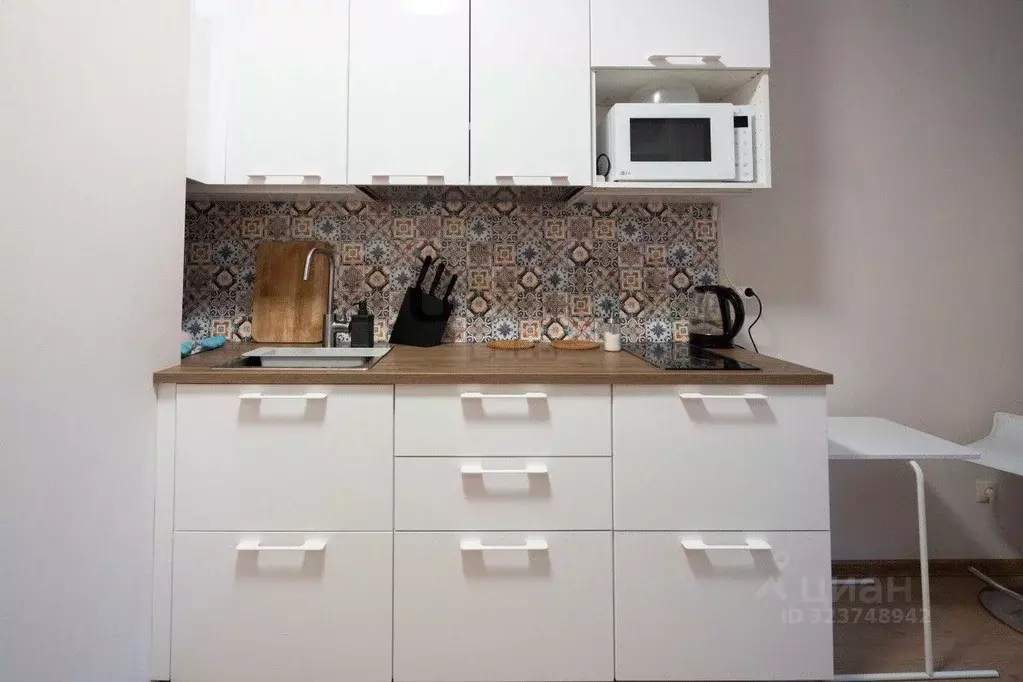 Студия Свердловская область, Екатеринбург ул. Блюхера, 97 (19.9 м) - Фото 2