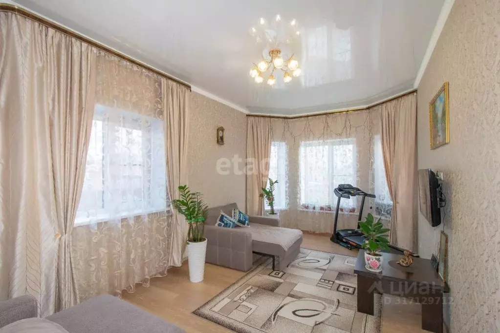 Дом в Тюменская область, Тюмень Казарово мкр, ул. Булата Сулейманова ... - Фото 1