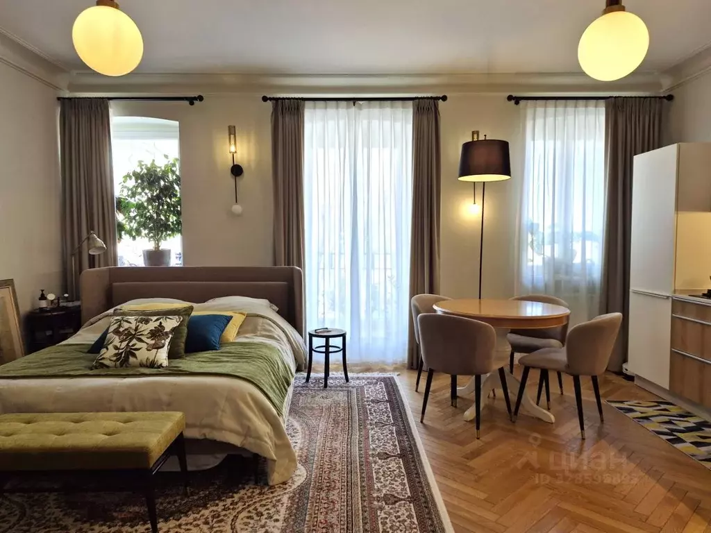 3-к кв. Москва ул. Петровка, 26С2 (77.9 м) - Фото 1