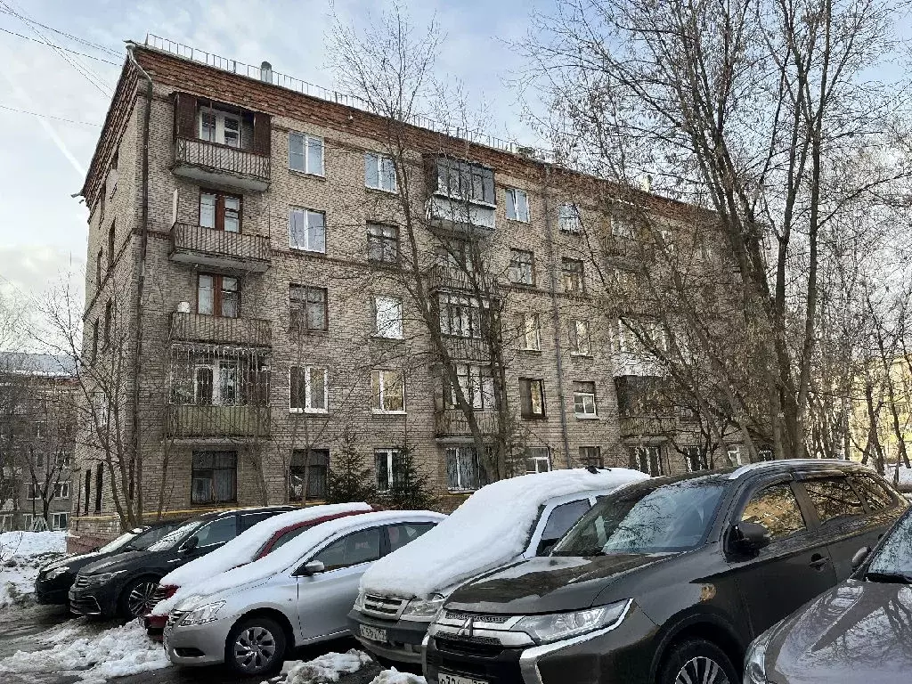 Продается комната в 3-комнатной квартире - Фото 0