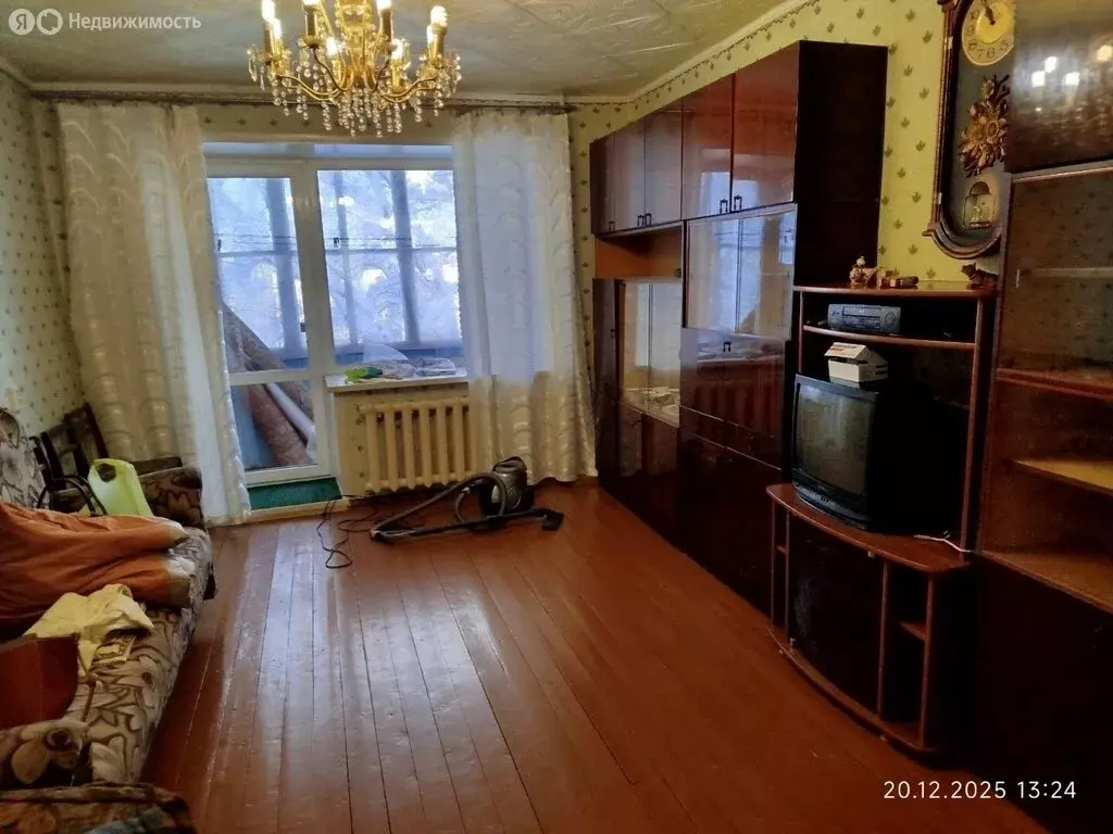 3-комнатная квартира: Губаха, проспект Свердлова, 4В (58.1 м) - Фото 2