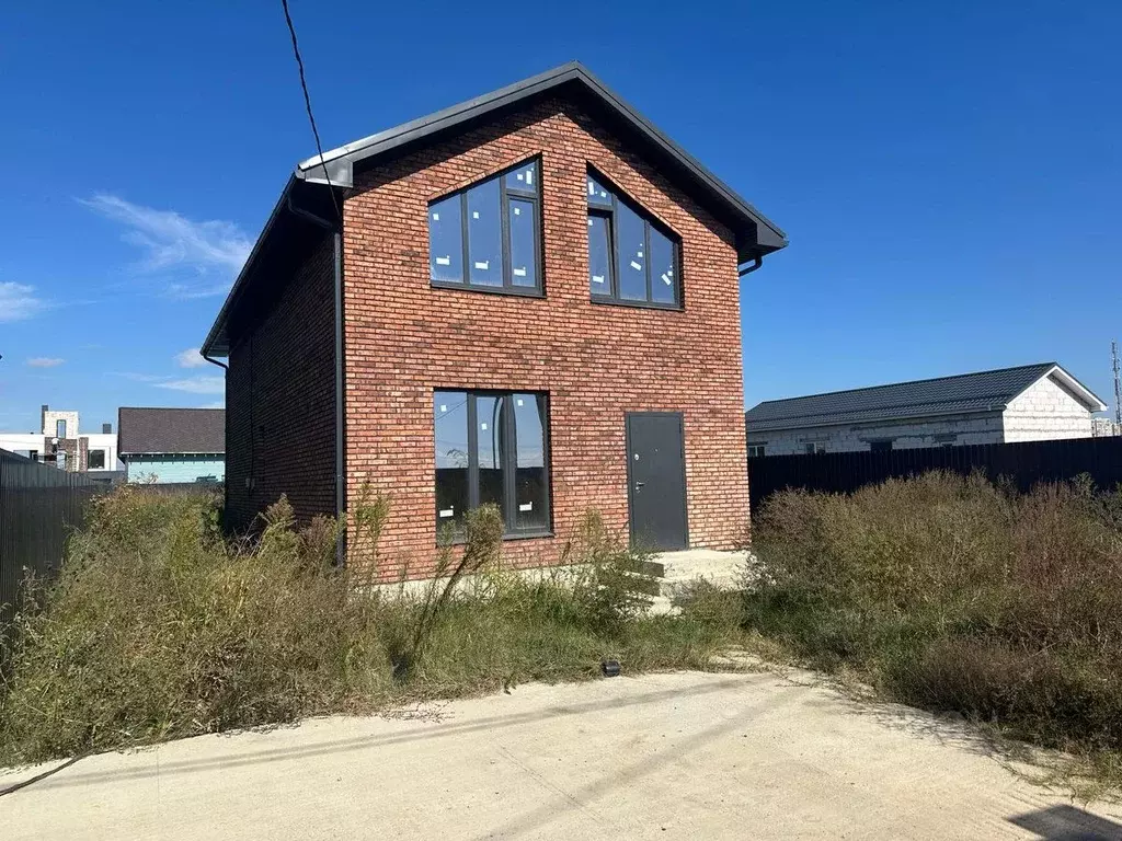 Дом в Адыгея, Тахтамукайский район, Старобжегокай аул ул. Озерная (140 ... - Фото 1