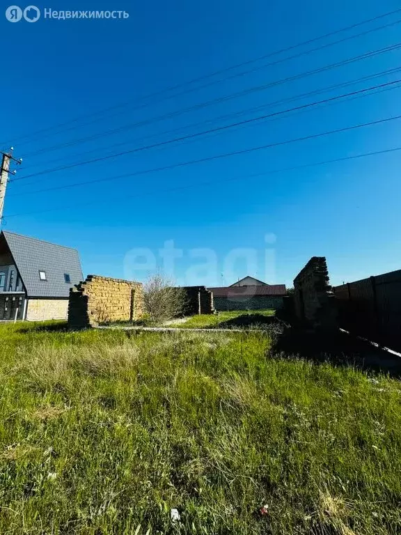Участок в Белогорск, улица Наврез (8 м) - Фото 0