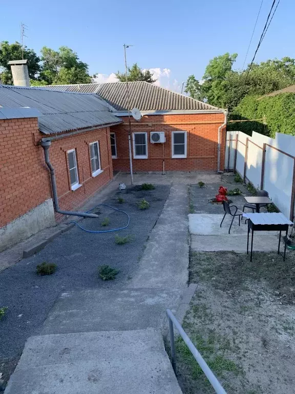 Дом в Ростовская область, Таганрог Греческая ул., 54Б (50 м) - Фото 0