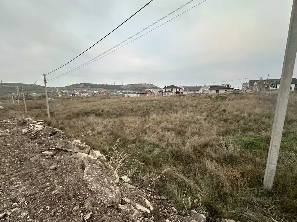 Участок в Крым, Феодосия ул. Кефе (6.1 сот.) - Фото 1