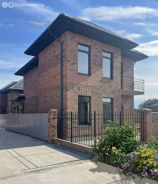 Дом в аул Новая Адыгея, улица Братьев Пченушай, 8 (170 м) - Фото 2