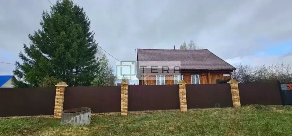 Дом в Башкортостан, Иглинский район, Надеждинский сельсовет, д. ... - Фото 1