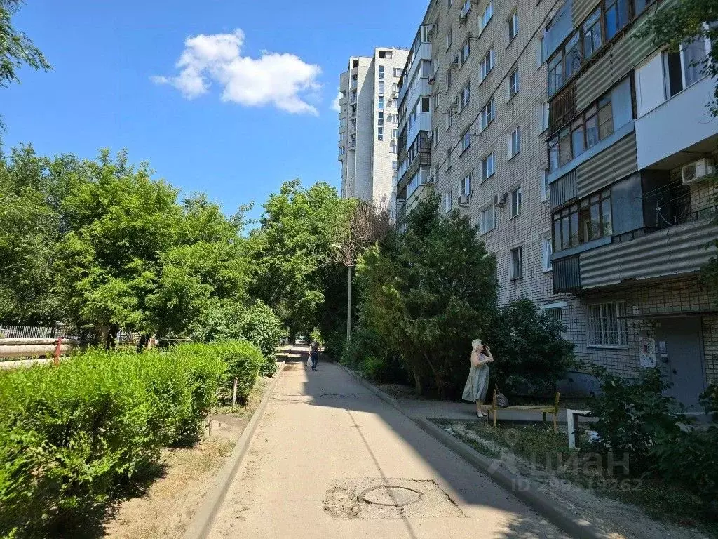 2-к кв. Волгоградская область, Волгоград ул. Лавочкина, 10/1 (44.1 м) - Фото 0