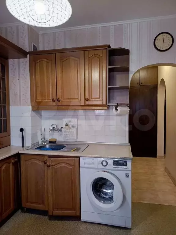 2-к. квартира, 60 м, 4/9 эт. - Фото 1