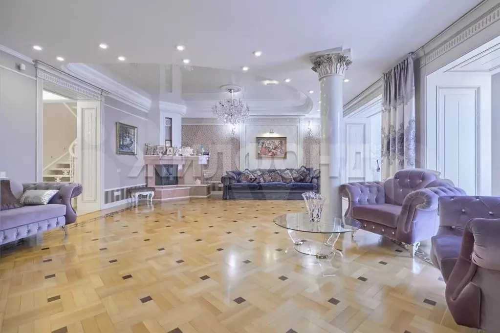 3-к. квартира, 290 м, 3/5 эт. - Фото 0