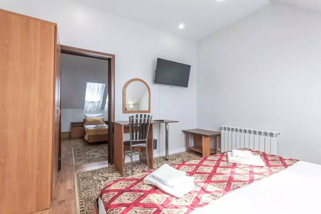 Комната Краснодарский край, Геленджик ул. Куйбышева, 26 (30.0 м) - Фото 1