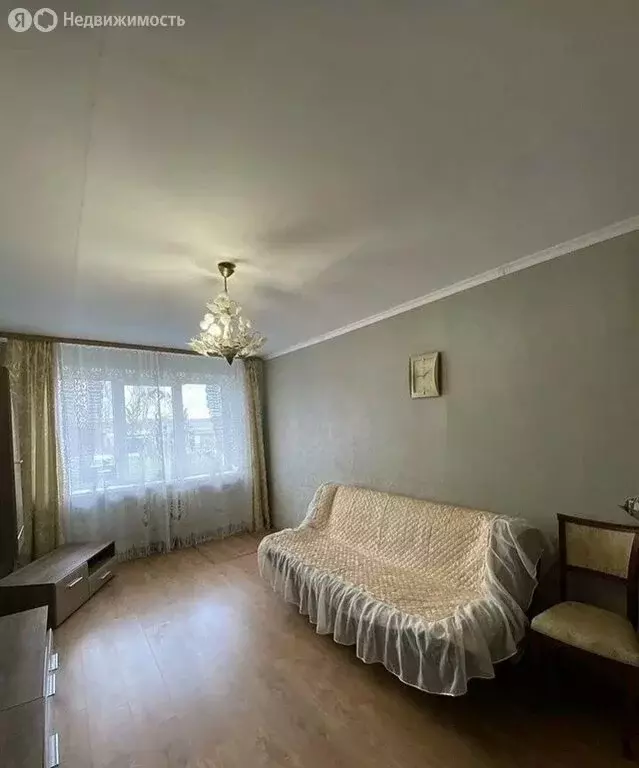 3-комнатная квартира: Калининград, проспект Победы, 75 (60.1 м) - Фото 1