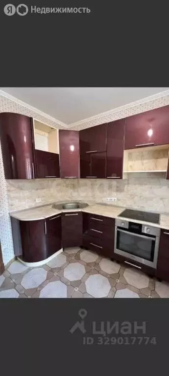 2-комнатная квартира: Тюмень, улица Грибоедова, 13к3 (65.8 м) - Фото 1