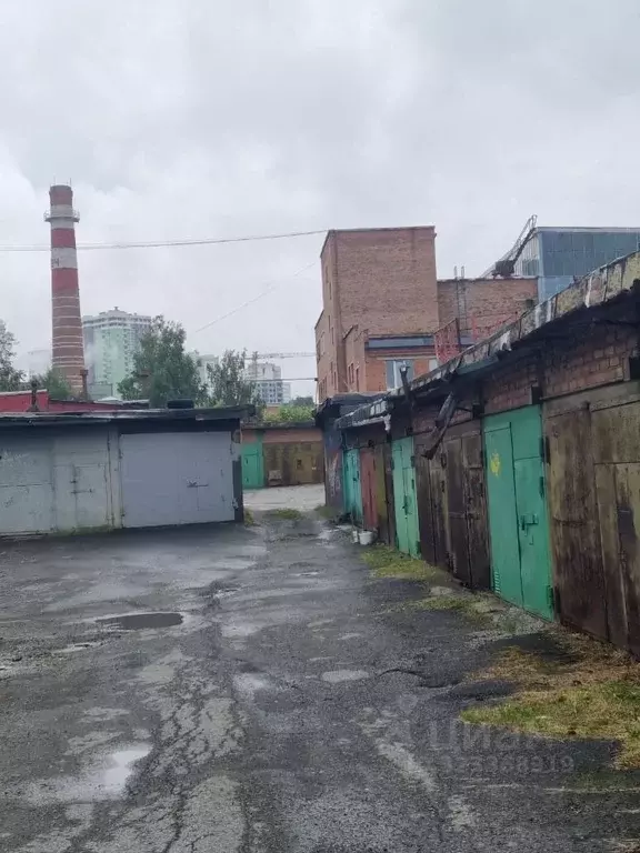 Гараж в Свердловская область, Екатеринбург ул. Вишневая, 17 (17 м) - Фото 2